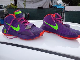 Nike basketball shoes