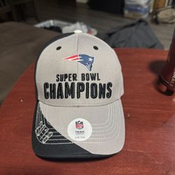 New England Patriots 2018 Super Bowl LII Champions Strapback Hat Cap