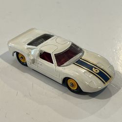 Vintage 1965 Matchbox Lesney Ford G.T. Loose
