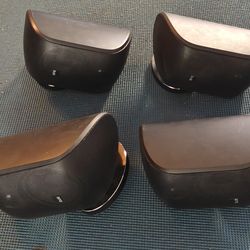 4 Bowers and Wilkins M-1 Speakers