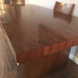 Dinning Room Table