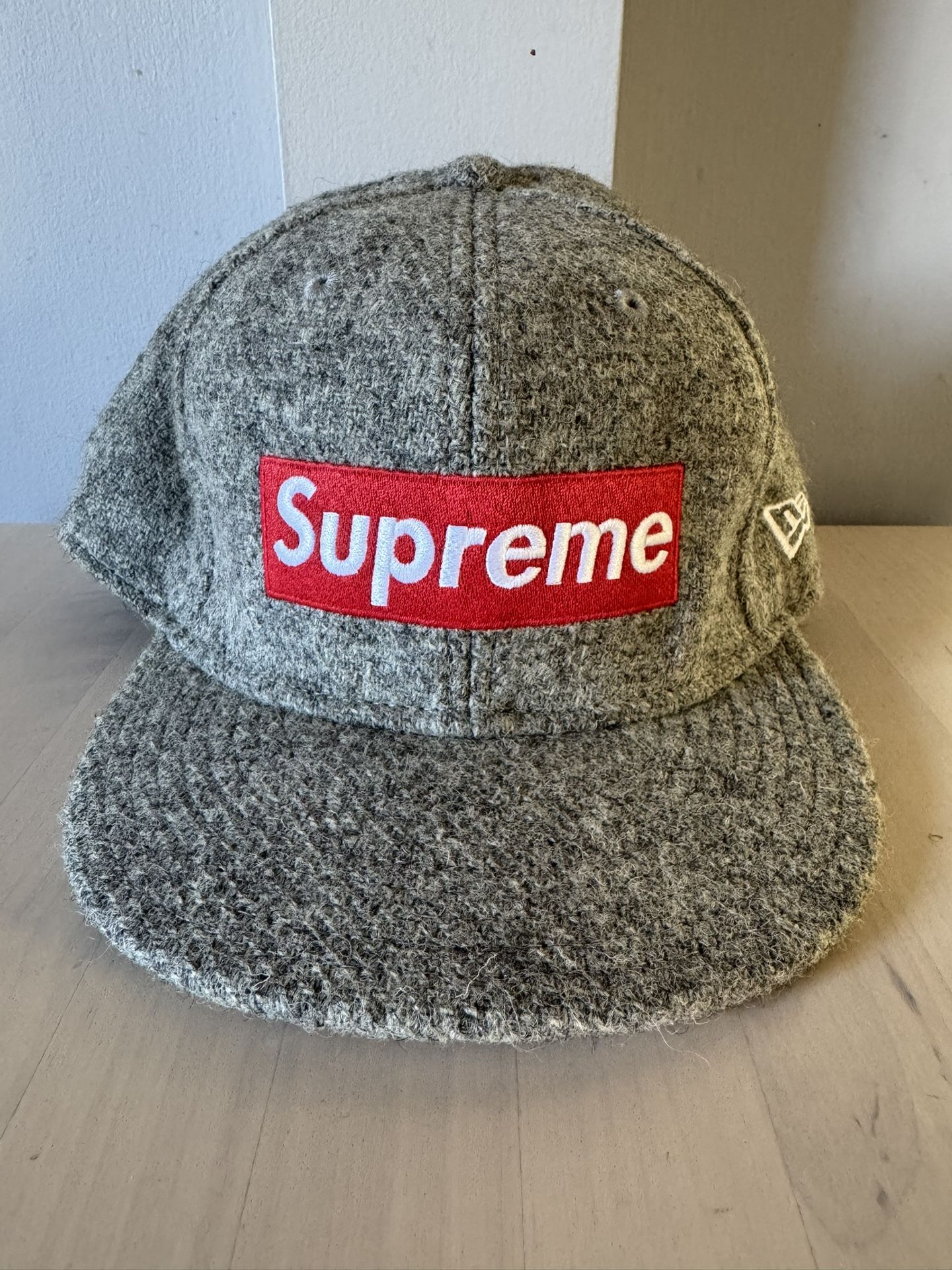 Supreme Box Logo New Era Harris Tweed Gray/red Size 7 5/8