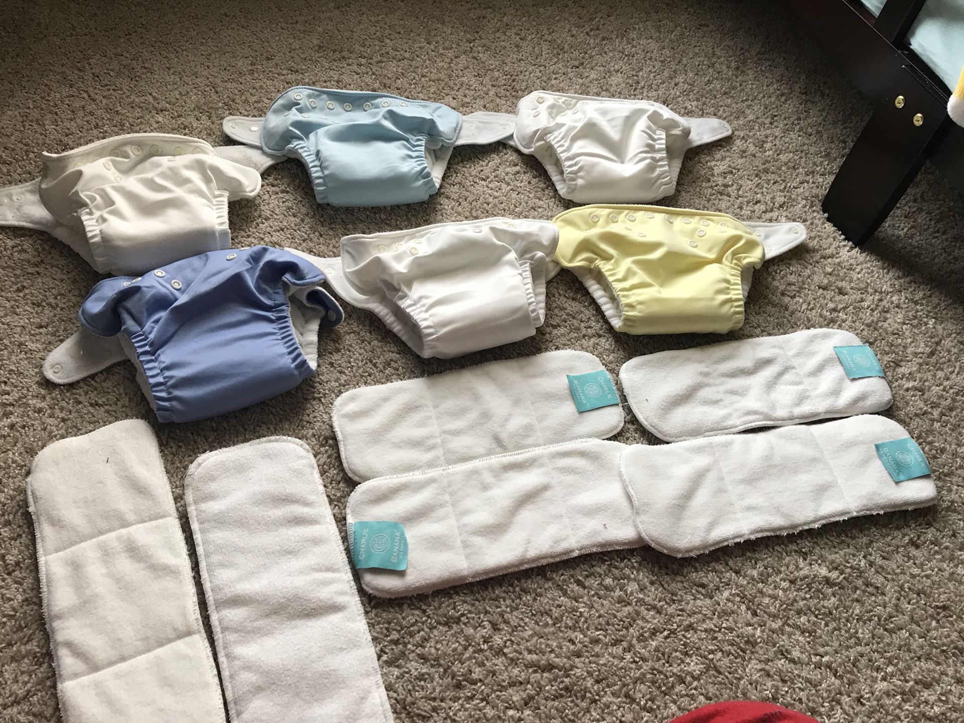 6 Charlie banana cloth diapers with 12 inserts 2 per diaper