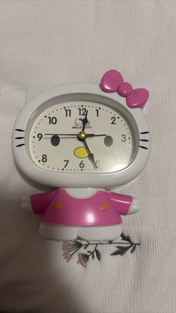 Hello Kitty Pink Desk / Tabletop Clock 🎀