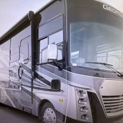 NEW 2022 GORGETOWN 7SERIES 36D