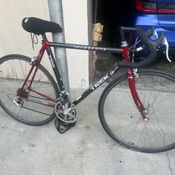 Trek 2100 Road Bike Carbon Fiber Composite Aluminum Frame 