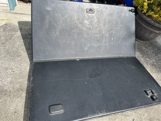 Ford Explorer Sport Trac Folding Cover