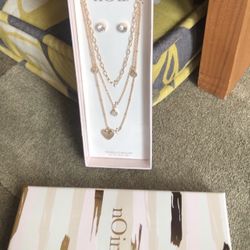 NOIR Necklace & Earring Set