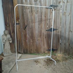 Clothing rack