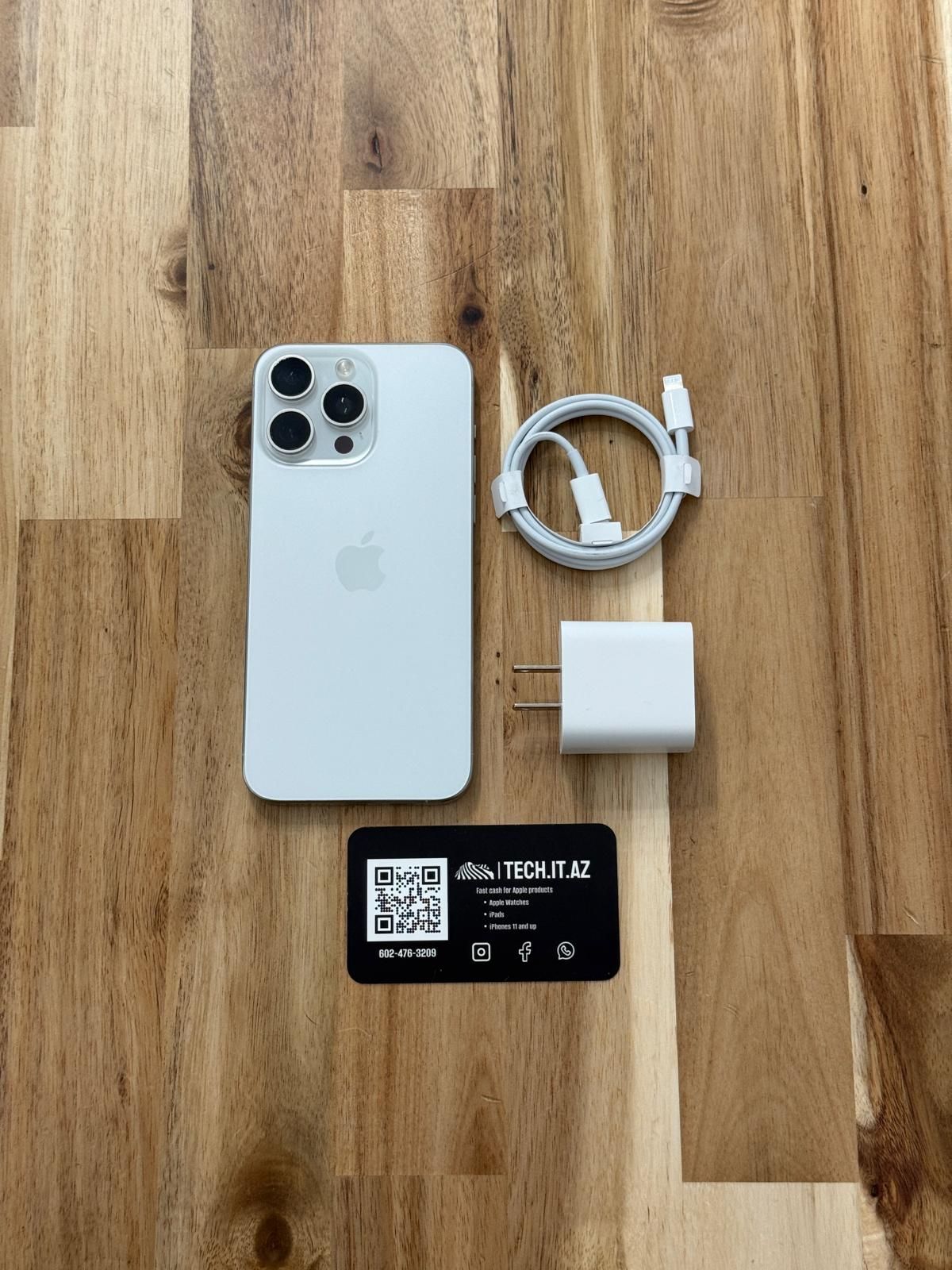 📱 iPhone 15 Pro Max | 256GB | White Titanium | Cricket Only | Hablo Español