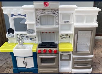 Play Kitchen In Good Condition 
