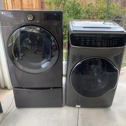 Samsung 6.0 cu. ft. FlexWash Washer - Black Stainless Steel -LG Gas Dryer Black Stainless Steel 