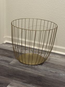 Threshold Large Wire Basket