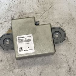 2007-2011 BMW E90 LCI 328I 3-SERIES ANTENNA CONTROL MODULE OEM (contact info removed)-01 