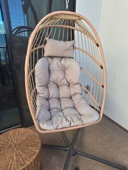 Boho Egg Chair with Stand & Cushion – Excellent Condition