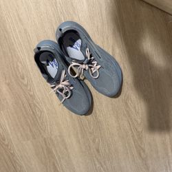 Brooks Running Shoes 