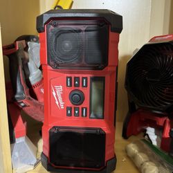 M18 Milwaukee Speaker