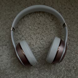 Beats Solo 3 Wireless Headphones 