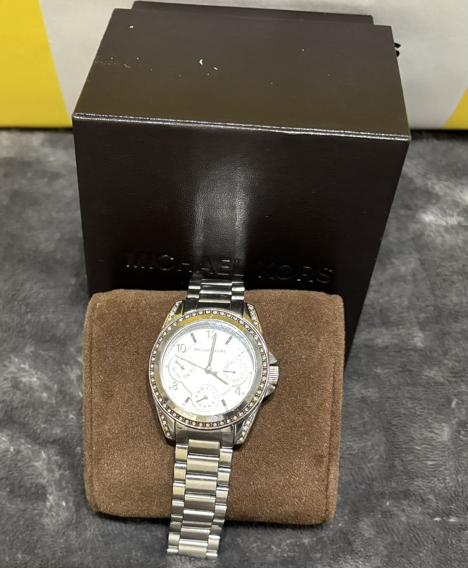 New Michael Kors Blair Steel 39mm Silver Dial Ladies Quartz Watch