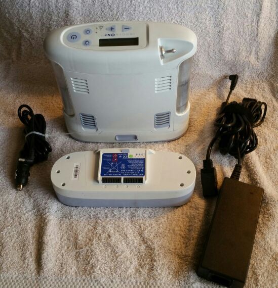PORTABLE OXYGEN MACHINE ..INOGEN ONE G3