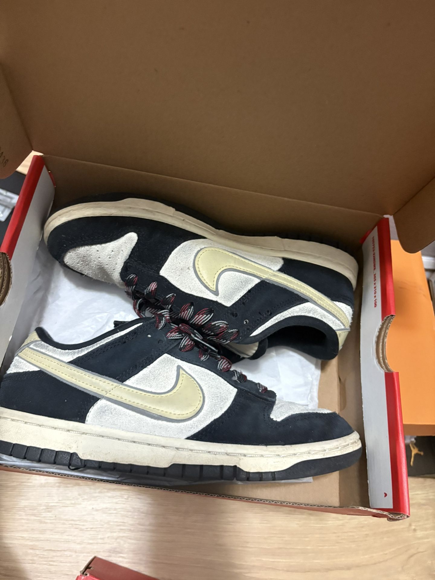 Nike Dunks Women Size 7