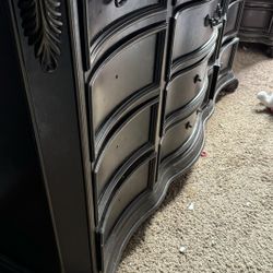 Dark Wood Dresser/ Comes With The Mirror 