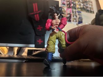 Black hole toys ssj4 goku