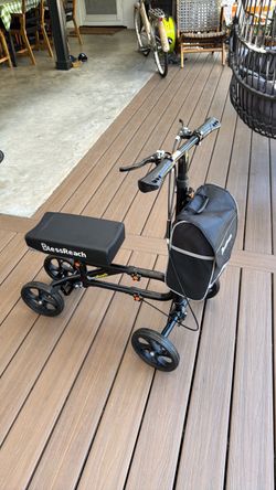 Knee scooter