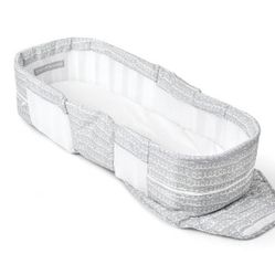 Baby Delight Snuggle Nest Dream Portable Bassinet