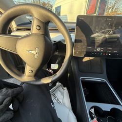 VIDRIOS PARA TODO TIPO DE VEHÍCULO 