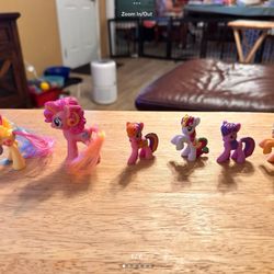 Lot Of Five My Little Pony Figures 7/22-4