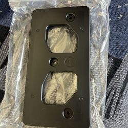 Original 2025 HONDA CR-V FRONT LICENSE PLATE HOLDER BRACKET