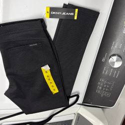 Nice DKNY Stretchy Pants. Size Small