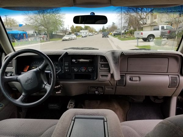 Selling A 1998 Chevy Silverado 1500 Clean Interior And