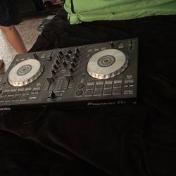 Dj System