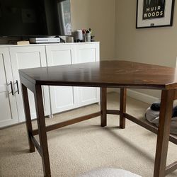 Beautiful Pottery Barn Livingston Corner Desk for Sale in Kirkland