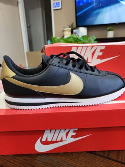 Nike Cortez Size 13 Black And Fold