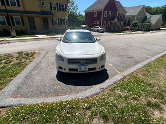 2009 Nissan Maxima