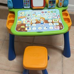 VTECH TOUCH AND LEARN ACTIVITY DESK Interactive Desk For Children/ Toddlers