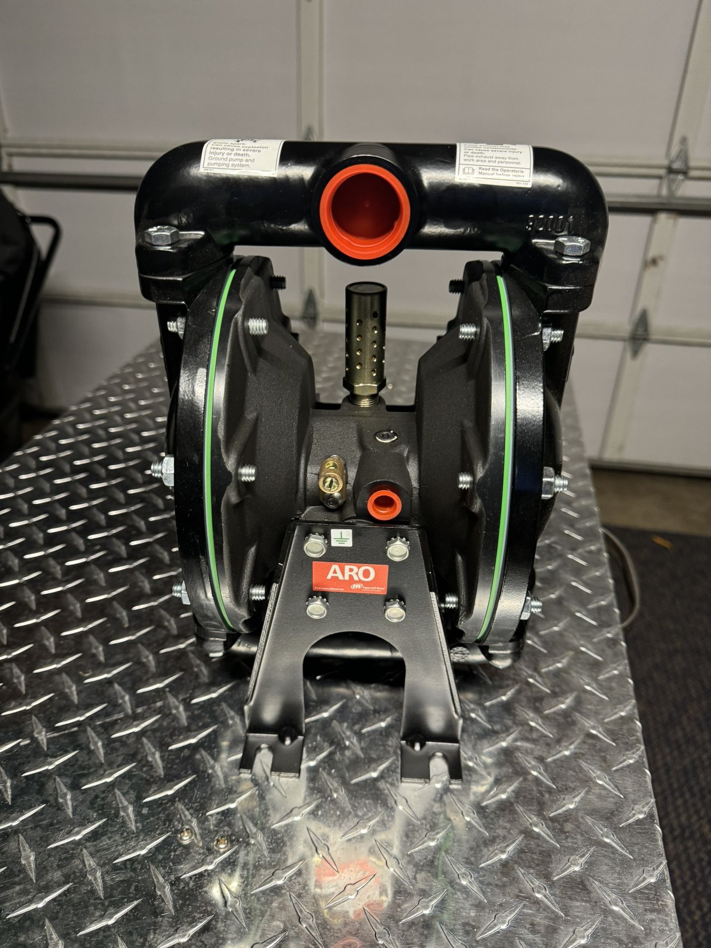 ARO DIAPHRAGM PUMP