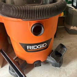 Rigid Wet/Dry Shop Vacuum Gently Used 12 Gallon