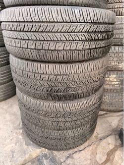 245/55r18 Goodyear tires en Excelentes Condiciones de Vida las 4