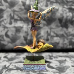 WALT DISNEY SHOWCASE ENESCO JIM SHORE TINKER BELL PIXIE BE WITCHED FIGURINE  The 2007 Pixie-Bewitched Disney Showcase Tinker Bell Halloween figurine b