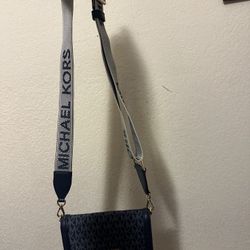 Michael Kors  Purse / Wallet 