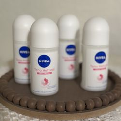 Nivea Tono Natural (etiqueta rosa)