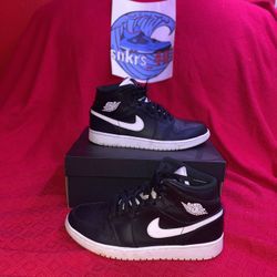 Jordan 1 Mid Size 8.5