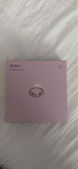 Oura Ring 4 Ceramic