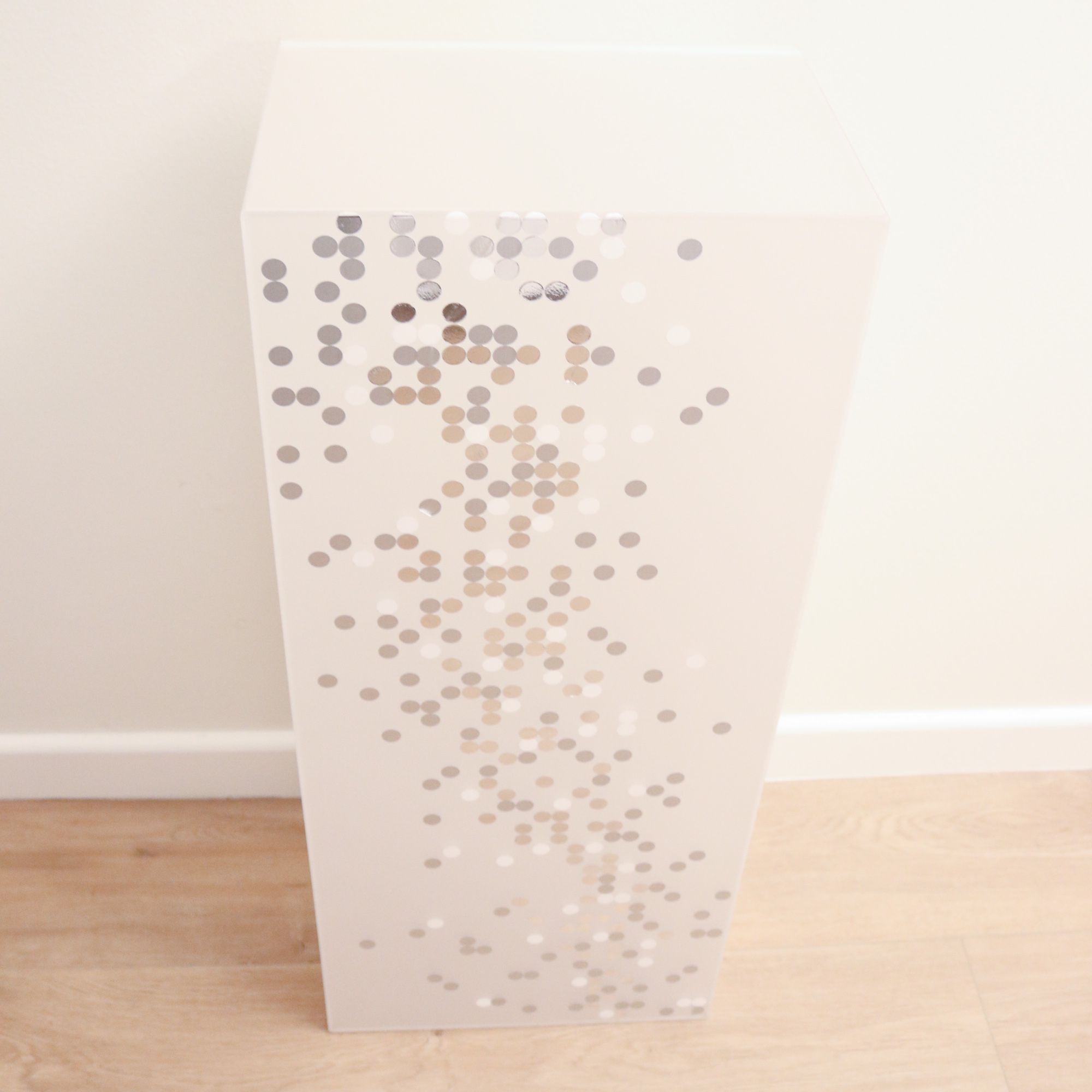 Illuminated Light Up Box Christmas Decoration , Winter, Wedding, Anniversary Birthday Party