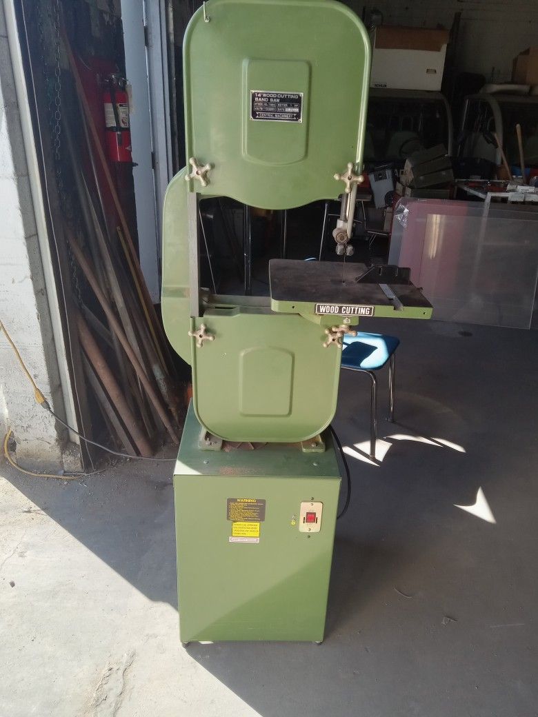 Band Saw 
