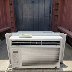 Kenmore 5,300 BTU Air Conditioner With Remote